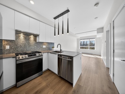 410-7920 206 Street  Langley, BC V2Y 3X1