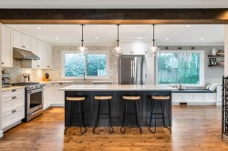 2434 127 Street Surrey, BC V4A 8H4