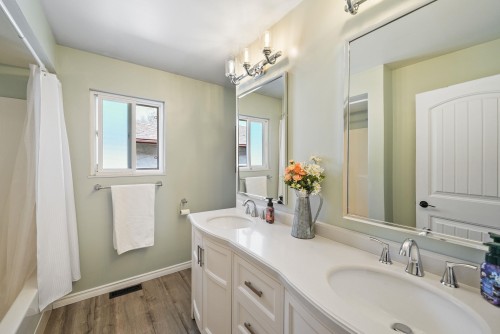 2922 Wiggins Place, Langley, BC 