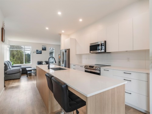 128-15235 Sitka Drive, Surrey, BC 
