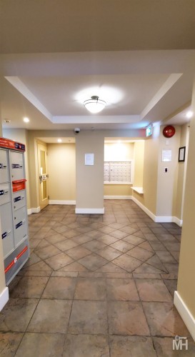 111-15392 16A Avenue, Surrey, BC 