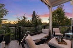 17-4217 Old Clayburn Road Abbotsford, BC V3G 1L5