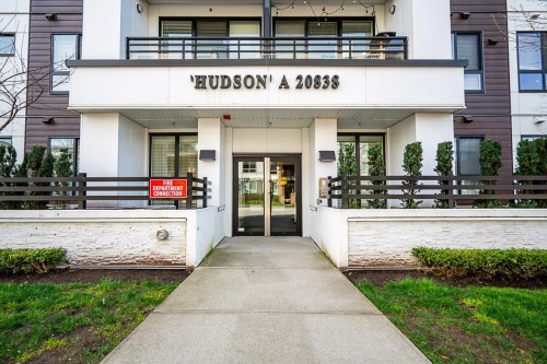 A310-20838 78b Avenue  Langley, BC V2Y 3M1