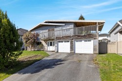 7257 148 Street Surrey, BC V3S 4S5