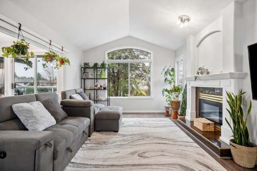 2-4740 221 Street  Langley, BC V2Z 1L8