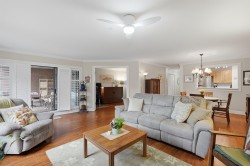 109-15270 17 Avenue Surrey, BC V4A 1T9