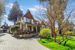 12576 26a Avenue Surrey, BC V4A 2M2