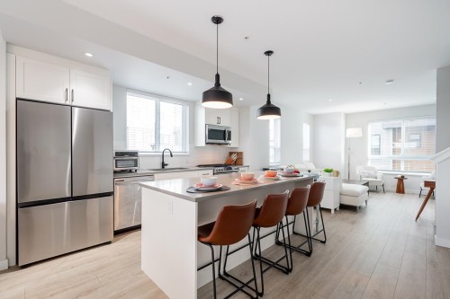 50-20057 82 Avenue  Langley, BC V2Y 3S4