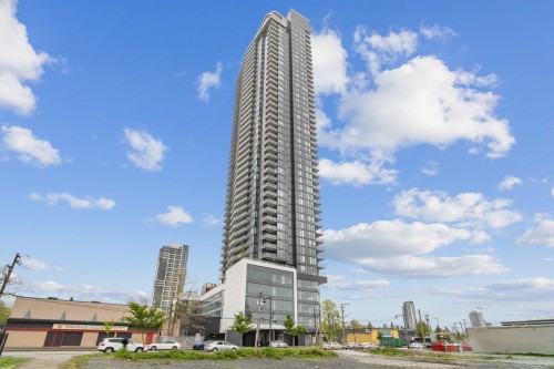 2302-10750 135a Street  Surrey, BC V3T 0V4