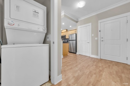 312-5430 201 Street, Langley, BC 