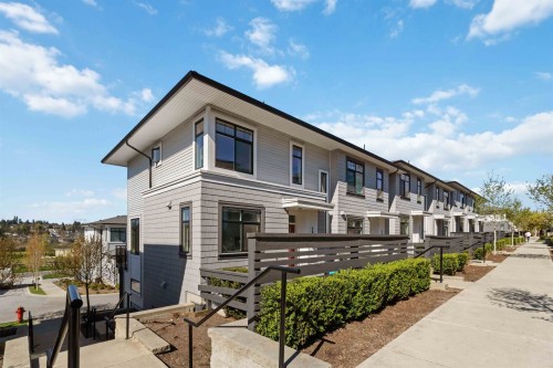 58-15255 Sitka Drive, Surrey, BC 