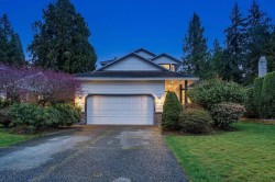 12316 Southpark Crescent Surrey, BC V3X 2C1