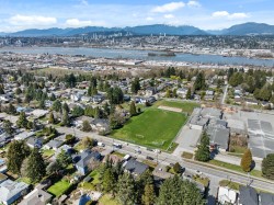 13728 112 Avenue Surrey, BC V3R 2G3