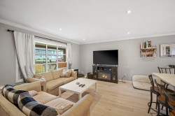 32315 14th Avenue Mission, BC V2V 2N6