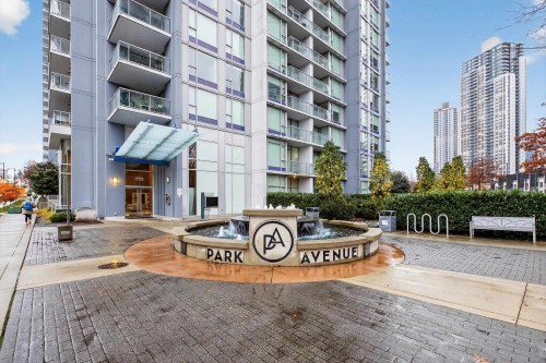 3008-13696 100 Avenue  Surrey, BC V3T 0L5