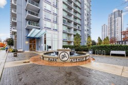 3008-13696 100 Avenue Surrey, BC V3T 0L5