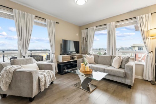 F401-20211 66 Avenue  Langley, BC V2Y 0L4