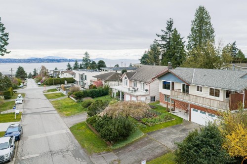 1243 Parker Street  White Rock, BC V4B 4S2