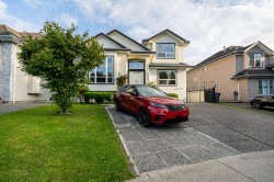12608 67a Avenue Surrey, BC V3W 1G3