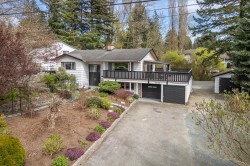 7958 Taulbut Street Mission, BC V2V 3W7