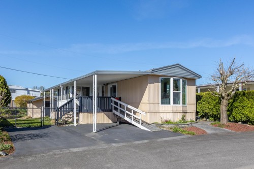 129-27111 0 Avenue  Langley, BC V4W 2T3