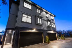 1-33586 Huggins Street Abbotsford, BC V2S 3R4