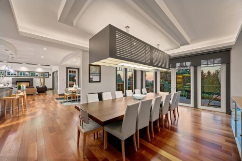 2737 Crescent Drive, Surrey, BC 