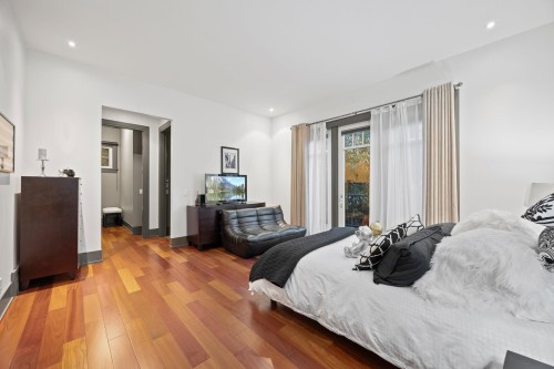 2737 Crescent Drive, Surrey, BC 