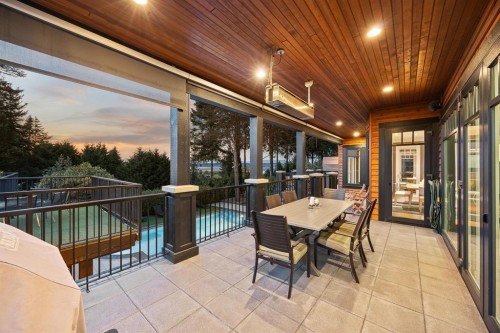 2737 Crescent Drive, Surrey, BC 