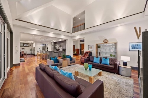 2737 Crescent Drive, Surrey, BC 