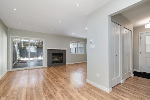 182 Springfield Drive, Langley, BC 