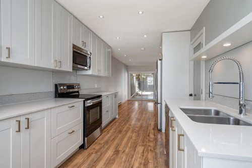 182 Springfield Drive, Langley, BC 