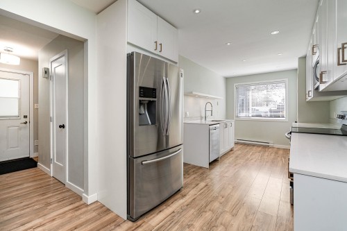 182 Springfield Drive, Langley, BC 