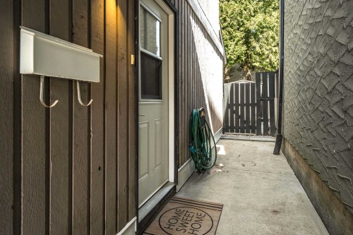 182 Springfield Drive, Langley, BC 