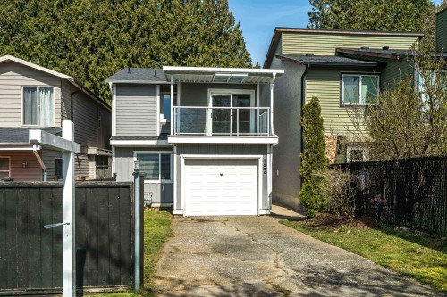 182 Springfield Drive, Langley, BC 