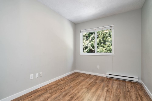 182 Springfield Drive, Langley, BC 