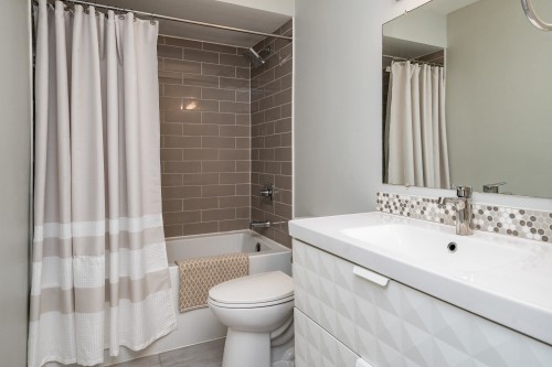 182 Springfield Drive, Langley, BC 