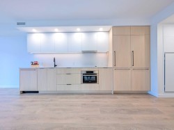 411-13738 Central Avenue Surrey, BC V3T 0X5