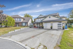 2952 Sidoni Place Abbotsford, BC V2T 5K1
