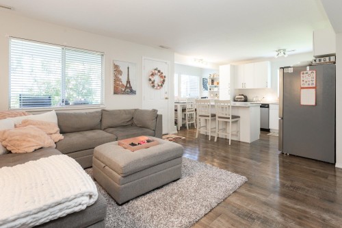 15991 80 Avenue, Surrey, BC 