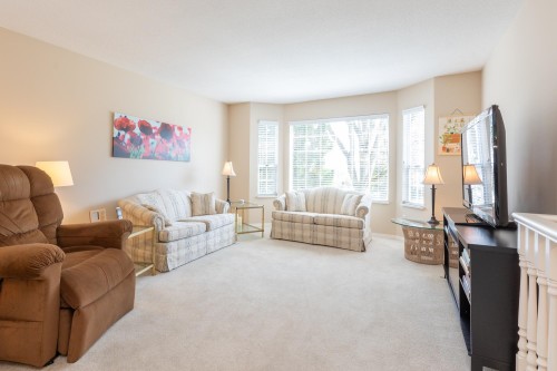 15991 80 Avenue, Surrey, BC 