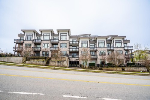 301-9983 E Barnston Drive, Surrey, BC 