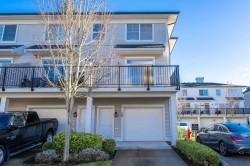 39-2469 164 Street Surrey, BC V3S 3T4