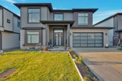 32755 Carter Avenue Mission, BC V4S 0E6