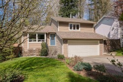 35327 Sandy Hill Crescent Abbotsford, BC V3G 1H9