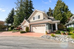 49-15055 20 Avenue Surrey, BC V4A 9X8