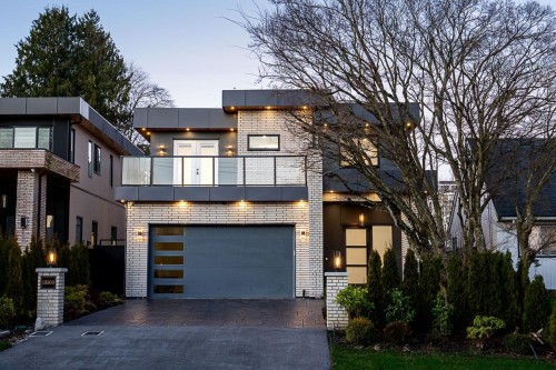 15569 Oxenham Avenue  White Rock, BC V4B 2J2