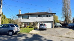 17884 57 Avenue Surrey, BC V3S 1H3
