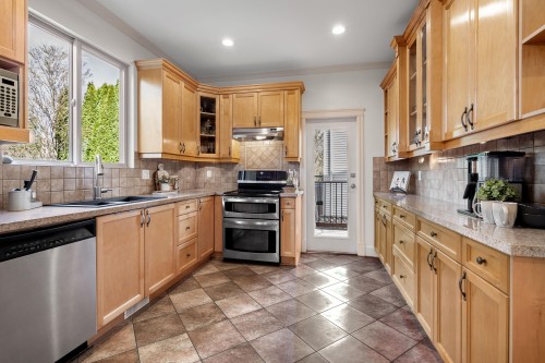 21637 94A Avenue, Langley, BC 