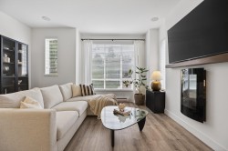 36-2929 156 Street Surrey, BC V3Z 0S9